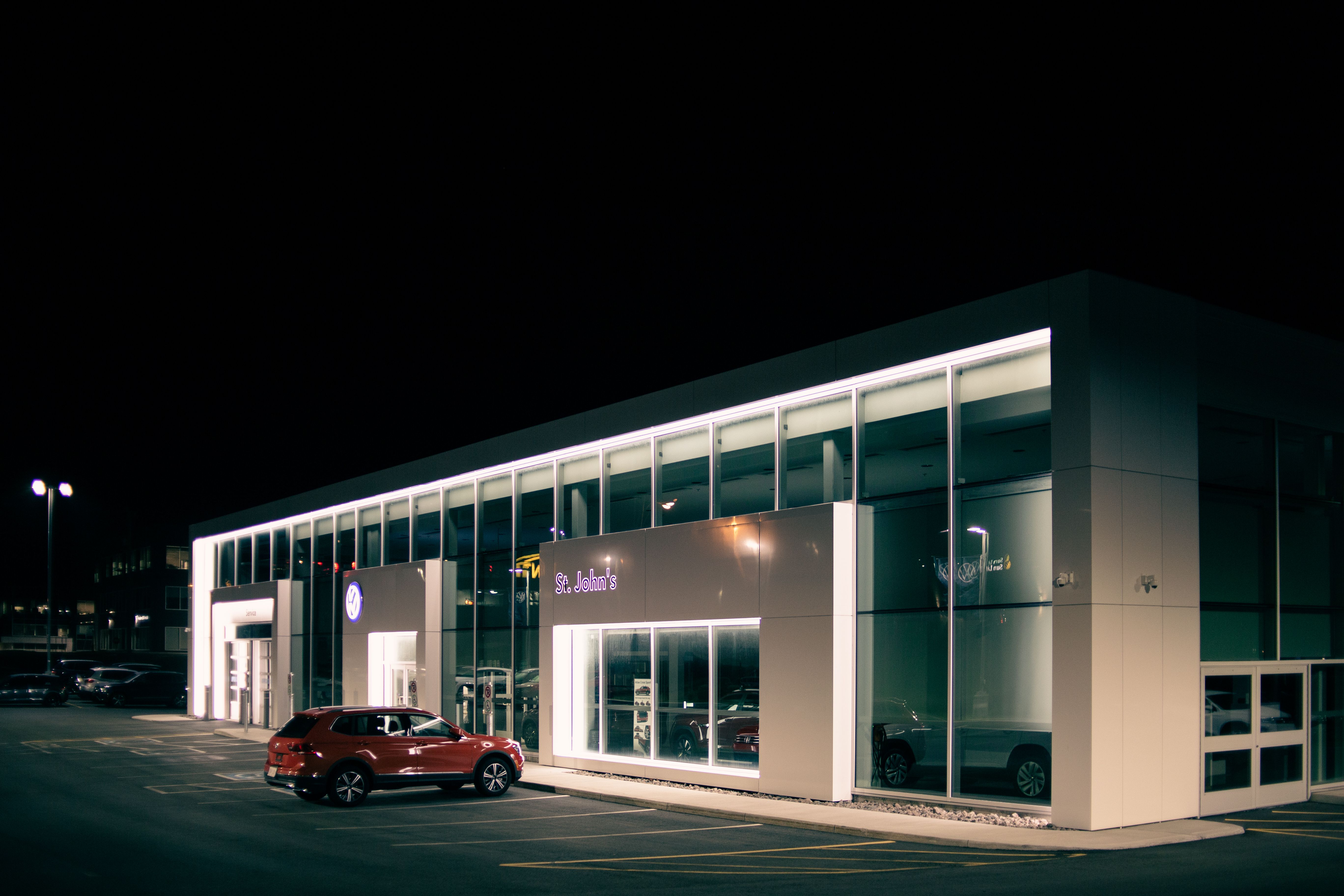 Auto service center